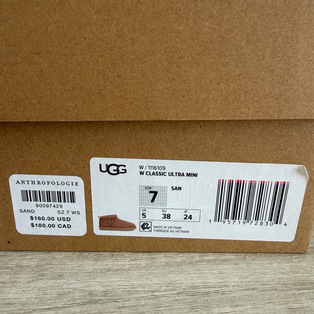 Authentic UGG Classic Ultra Mini 1116109 Women's Fashion Boots Sand Size 7 - Picture 2 of 16